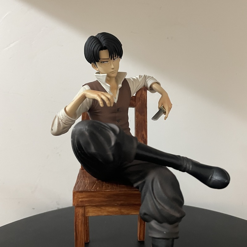 Attack On Titan Levi Ackerman  - огляд і ціна Anime Merchandise Box